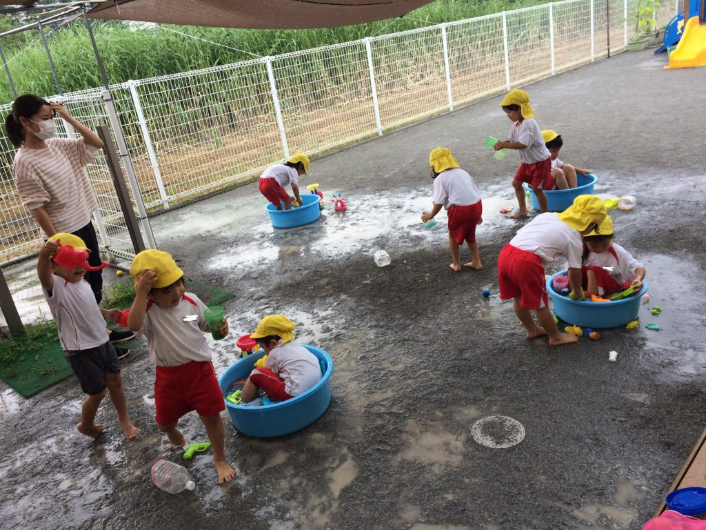 4歳児プロジェクト保育（水遊び） | きらり美南保育園